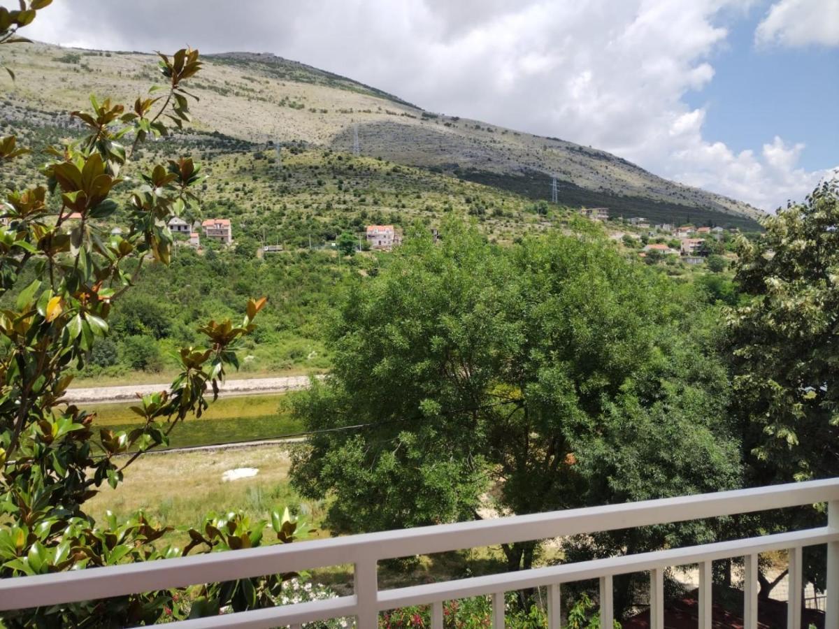 River Side Trebinje Hotel Buitenkant foto