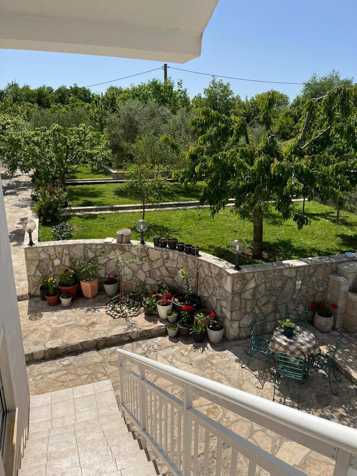 River Side Trebinje Hotel Buitenkant foto